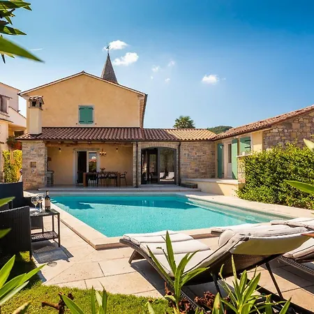 Villa Benvenuti *